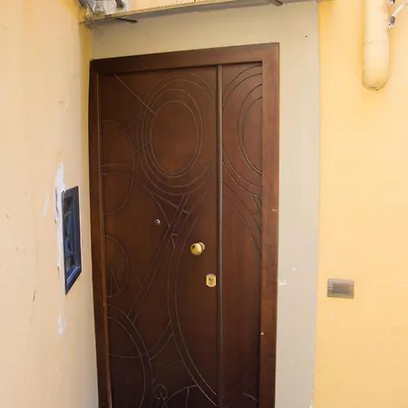 La Stanza Nel Plebiscito *